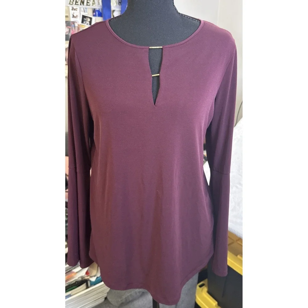 Michael Kors Blouse Women S Burgundy Excellent Bell Sleeve Keyhole Gold Hardware